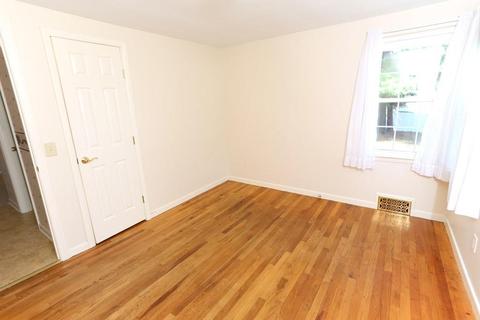 28 Overhill Dr, Springfield, MA 01129 photo 21