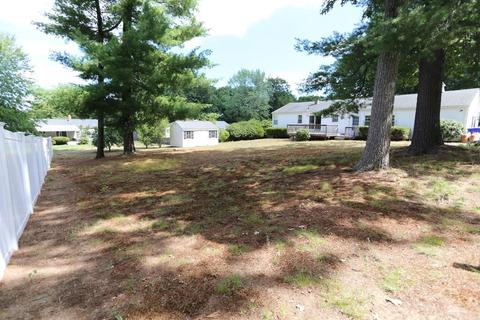 28 Overhill Dr, Springfield, MA 01129 photo 36
