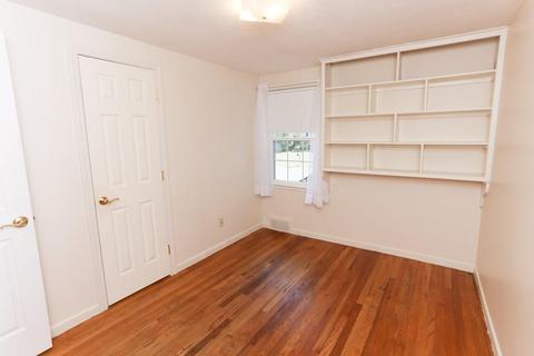 28 Overhill Dr, Springfield, MA 01129 photo 24