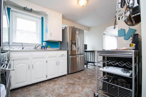 7 Cherry St, Attleboro, MA 02703 photo 19