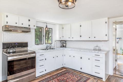 15 Pentucket Ave, Georgetown, MA 01833 photo 12