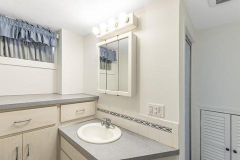 86 Red Gate Ln, Reading, MA 01867 photo 19
