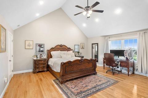 80 Regency Dr, Dracut, MA 01826 photo 23