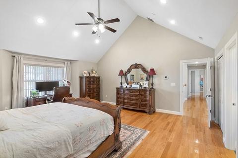 80 Regency Dr, Dracut, MA 01826 photo 24
