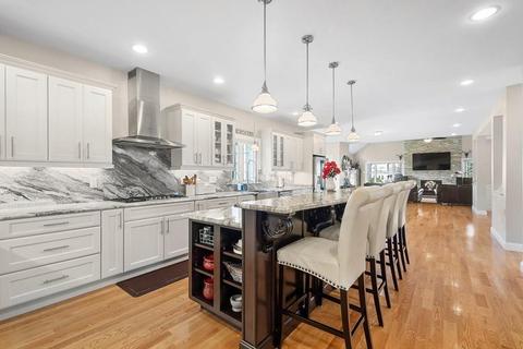 80 Regency Dr, Dracut, MA 01826 photo 13