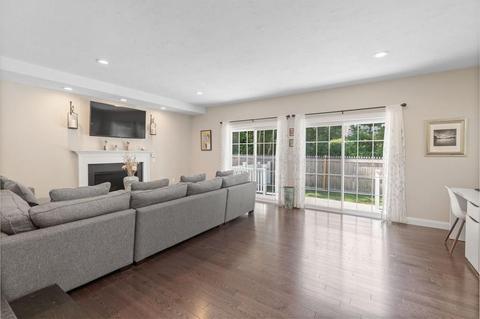 62 Maple St, Scituate, MA 02066 photo 7