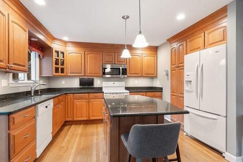 78 Whitcomb Dr, Lancaster, MA 01523 photo 13