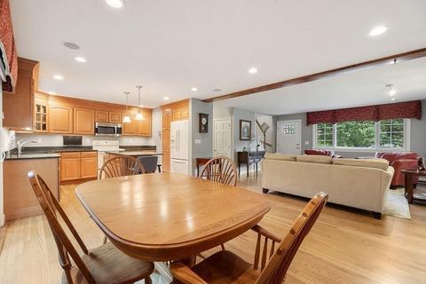 78 Whitcomb Dr, Lancaster, MA 01523 photo 10