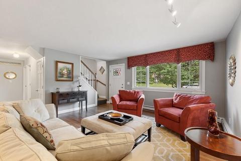 78 Whitcomb Dr, Lancaster, MA 01523 photo 8