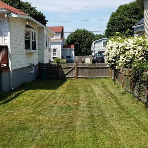 13 Gloucester Ave, Gloucester, MA 01930 photo 2
