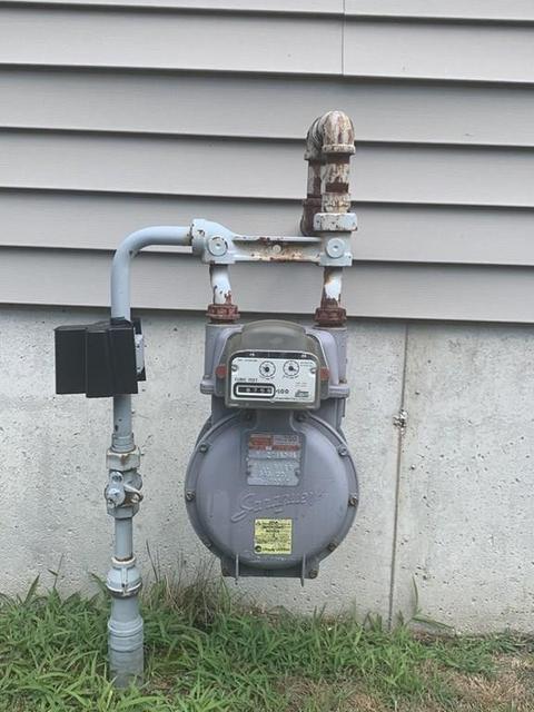 69 Keene St, Fall River, MA 02723 photo 31