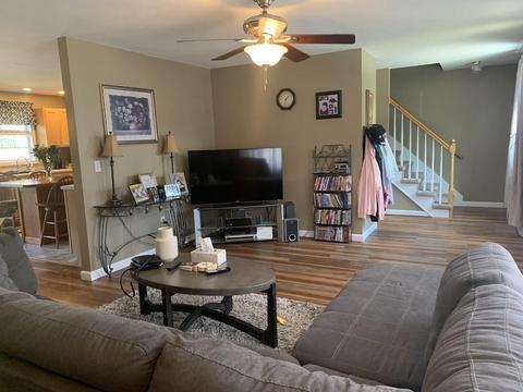 69 Keene St, Fall River, MA 02723 photo 9