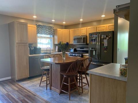 69 Keene St, Fall River, MA 02723 photo 7