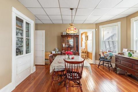 37 Glendale St, Everett, MA 02149 photo 4