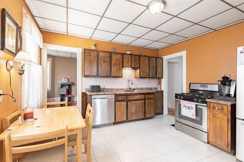 37 Glendale St, Everett, MA 02149 photo 8