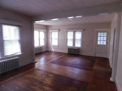 579 Valentine St, Fall River, MA 02720 photo 11