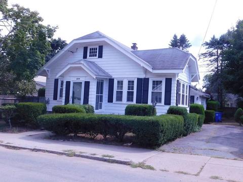 579 Valentine St, Fall River, MA 02720 photo 1