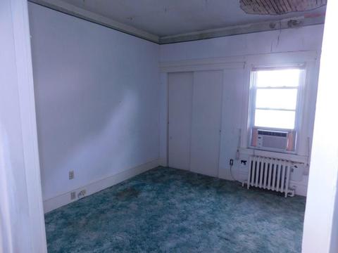 579 Valentine St, Fall River, MA 02720 photo 17