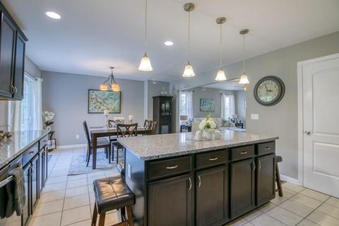 114 Briggs St, Springfield, MA 01151 photo 7