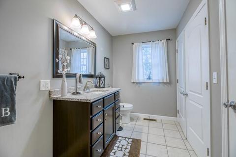 114 Briggs St, Springfield, MA 01151 photo 15