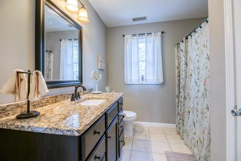 114 Briggs St, Springfield, MA 01151 photo 14