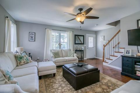 114 Briggs St, Springfield, MA 01151 photo 11