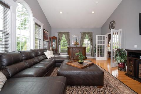 3 Francis Dr, Upton, MA 01568 photo 10