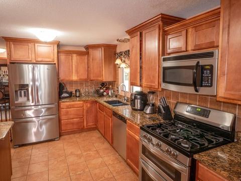 9 Winterset, Springfield, MA 01129 photo 16