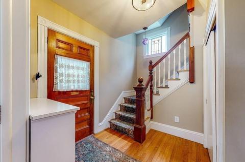 10 Kingston St, Reading, MA 01867 photo 3