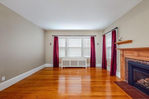 10 Kingston St, Reading, MA 01867 photo 12