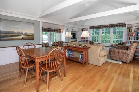 217 Edgewater Dr, Needham, MA 02492 photo 9