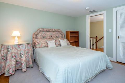 217 Edgewater Dr, Needham, MA 02492 photo 24
