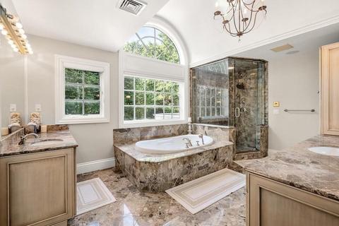 196 Bridle Trail Rd, Needham, MA 02492 photo 14