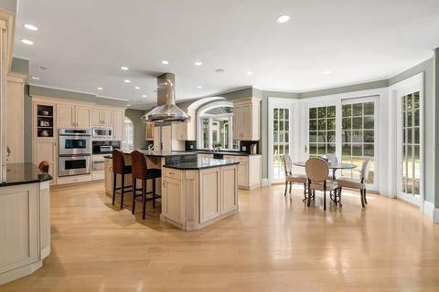 196 Bridle Trail Rd, Needham, MA 02492 photo 8