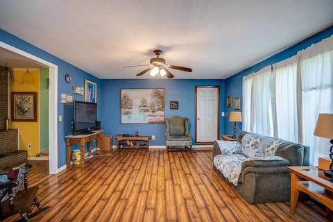 21 Tanner Rd, Webster, MA 01570 photo 11