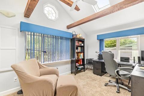 4 Yale Blvd, Beverly, MA 01915 photo 15