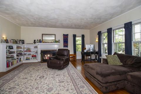 11 Riverview Ter, Springfield, MA 01108 photo 5