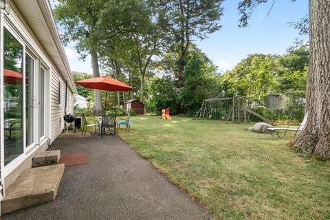 27 Chubb Rd, Framingham, MA 01701 photo 19