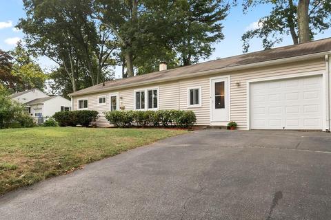 27 Chubb Rd, Framingham, MA 01701 photo 2