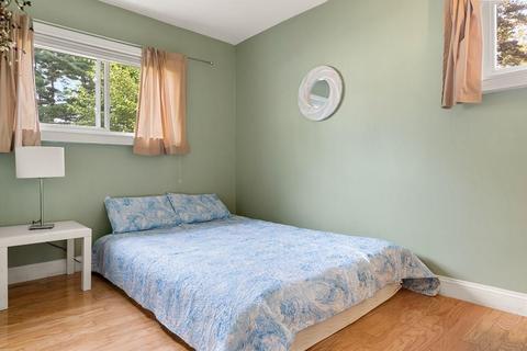 27 Chubb Rd, Framingham, MA 01701 photo 14