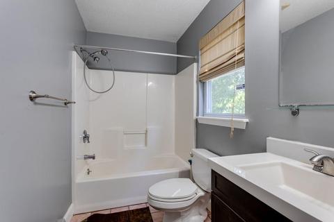 56 Santoro Rd, Worcester, MA 01606 photo 17