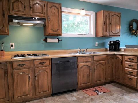 8 Mark St, Ayer, MA 01432 photo 3