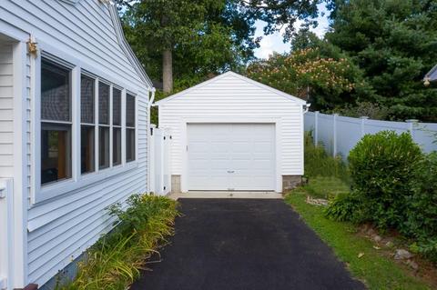 173 Harkness Ave, Springfield, MA 01118 photo 32