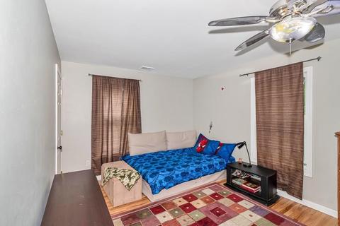173 Harkness Ave, Springfield, MA 01118 photo 16