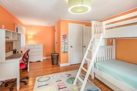 34 Eustis St, Arlington, MA 02476 photo 25