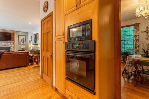 72 Dunn Rd, Ashburnham, MA 01430 photo 9