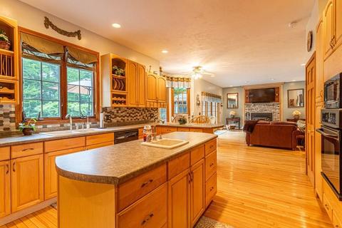 72 Dunn Rd, Ashburnham, MA 01430 photo 6