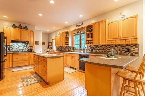 72 Dunn Rd, Ashburnham, MA 01430 photo 7