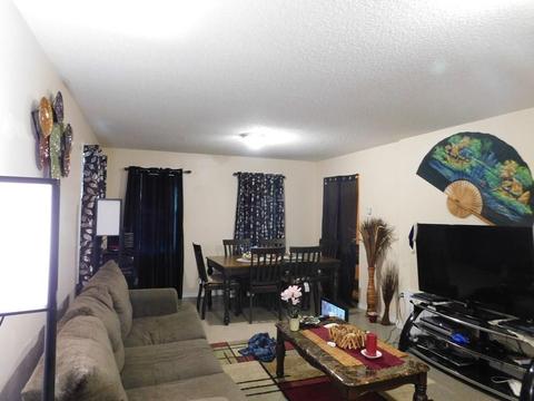 76 Manhattan St, Springfield, MA 01109 photo 17