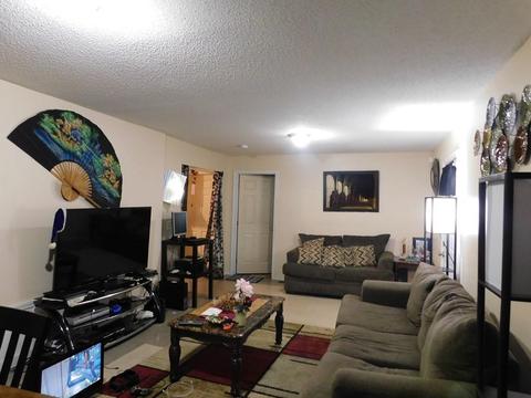 76 Manhattan St, Springfield, MA 01109 photo 18